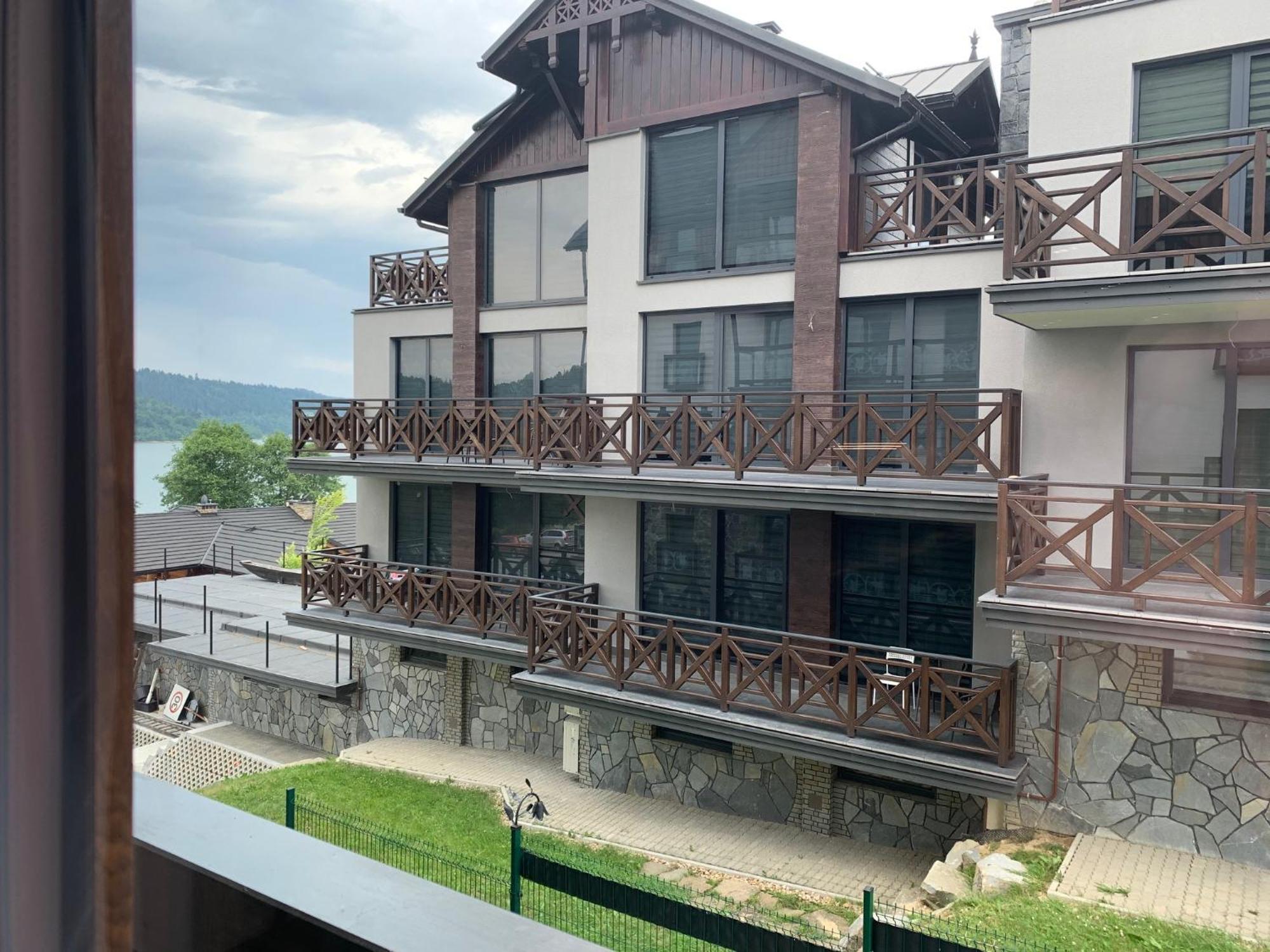 Stylchyn 90 Apartamenty Nad Jeziorem Czorsztynskim Kluszkowce Ruang foto